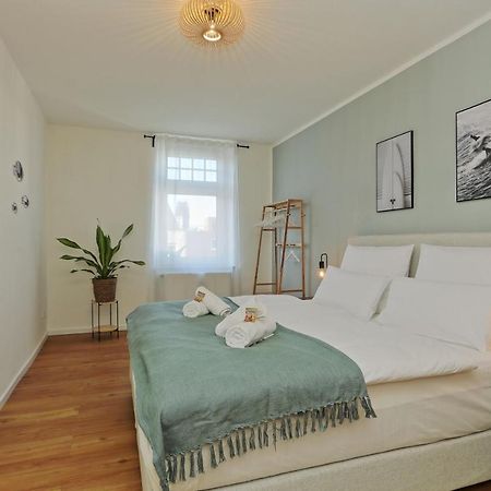 *City, Naehe Hbf, Kingsizebetten, Fitnessecke* Duisburg Dış mekan fotoğraf